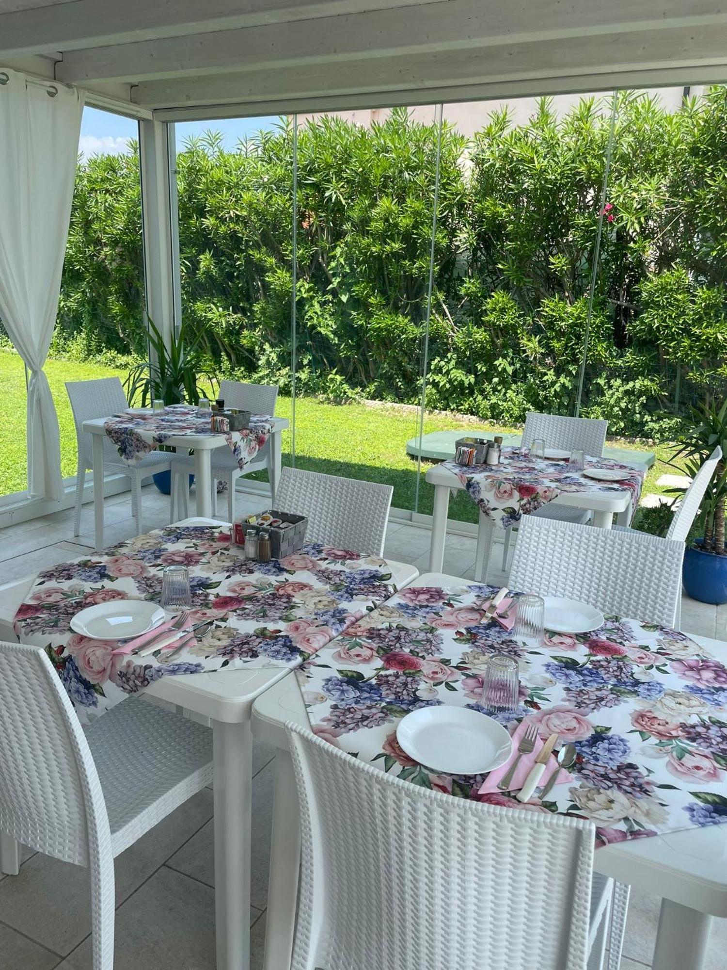 Bed And Breakfast Da Beatrice Sirmione Zewnętrze zdjęcie
